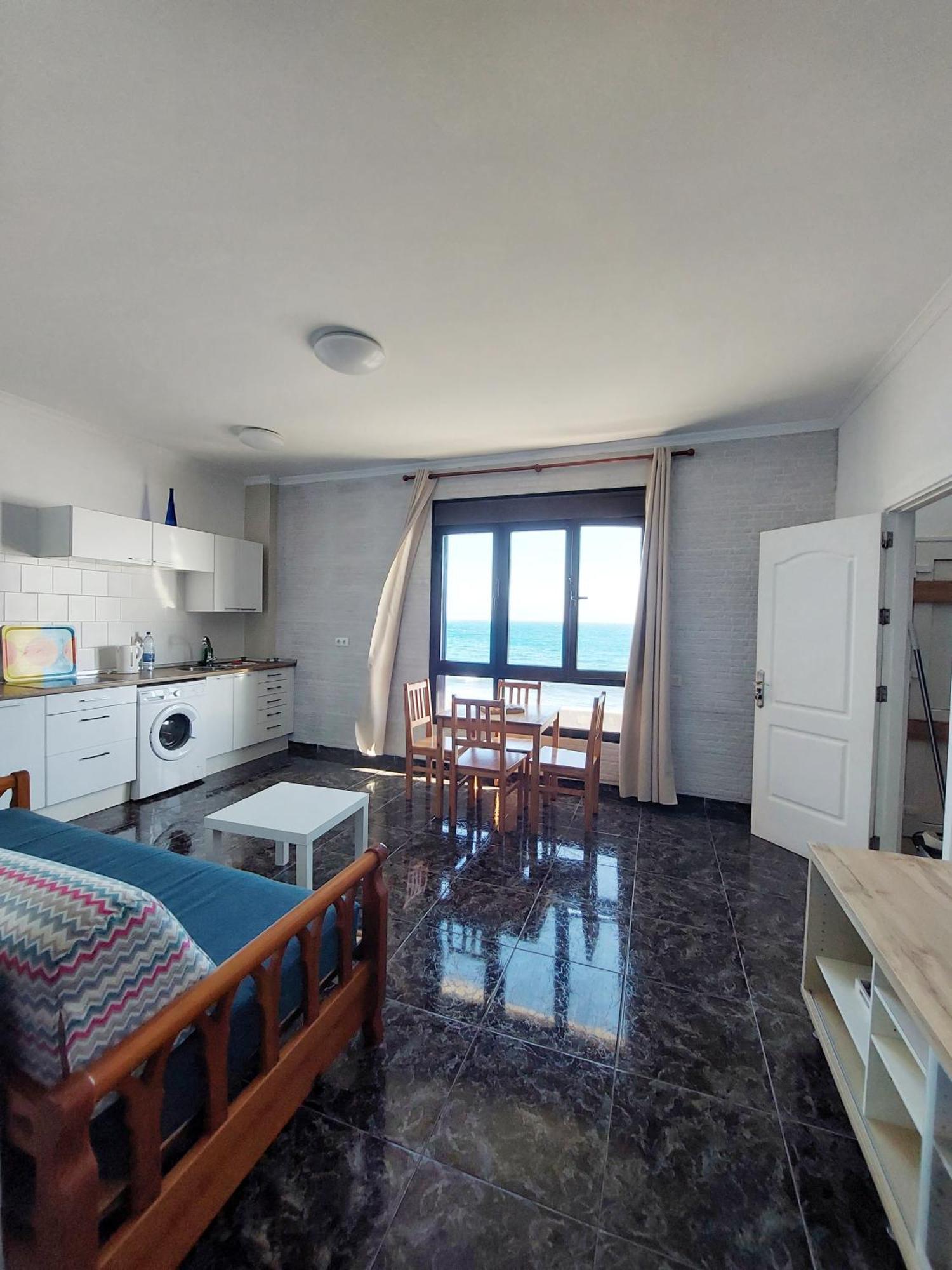 Las Gaviotas Beach Pozo Izquierdo Exterior photo